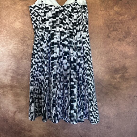 Size 10 Elorie Black and White Dress Minidress - Picture 2 of 3